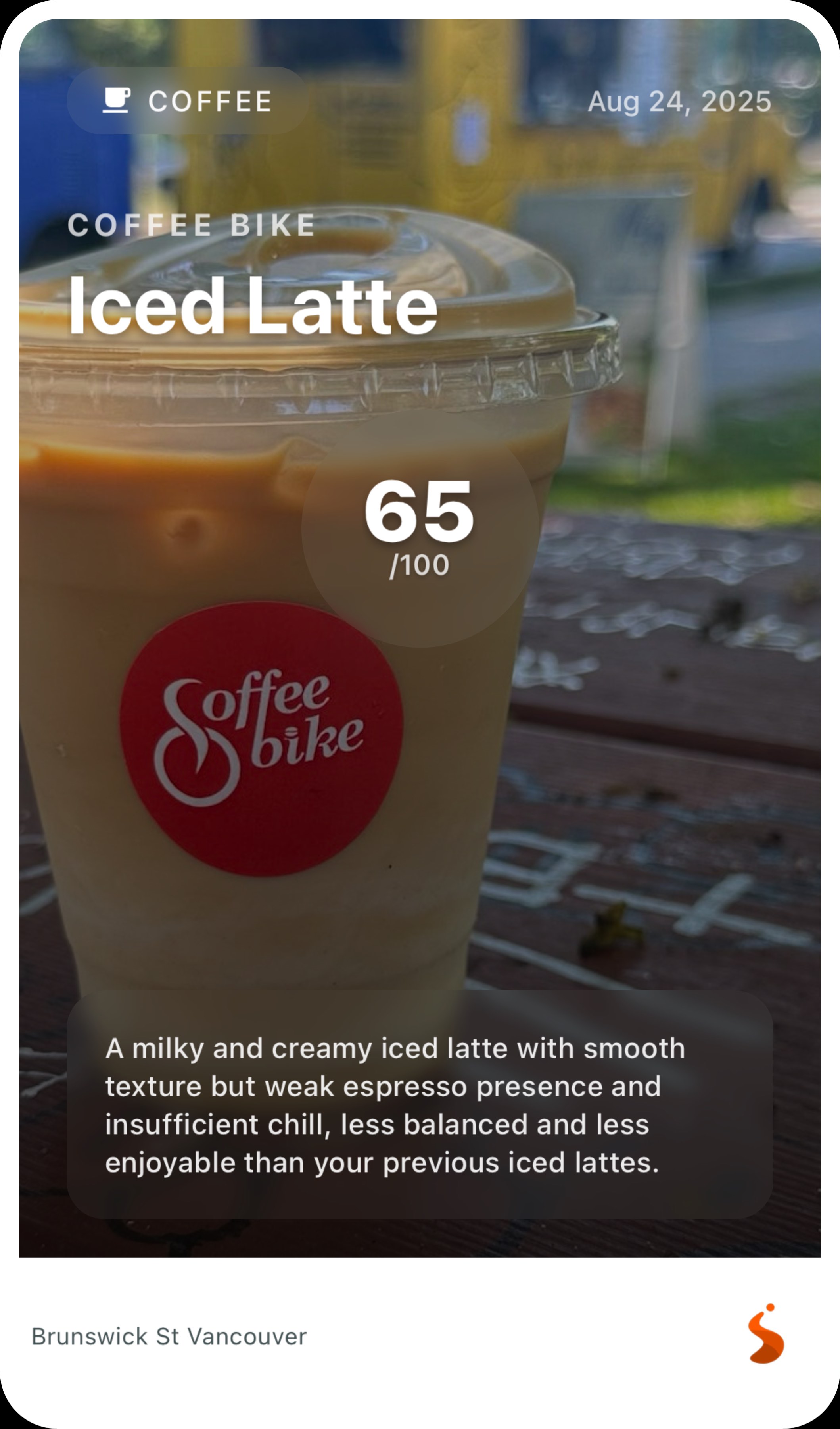Coffee experience card showing iced latte rating